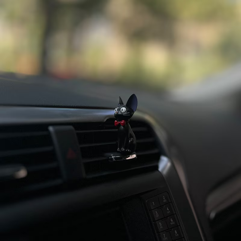 Cute Anime Car Dashboard Decor – Totoro Mini Ornaments