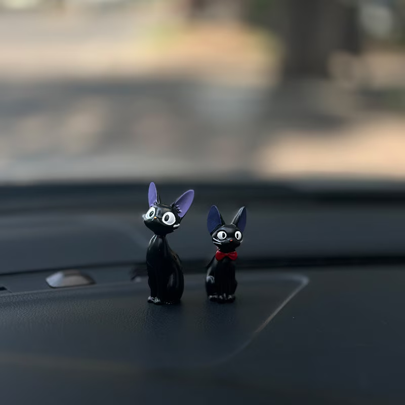 Cute Anime Car Dashboard Decor – Totoro Mini Ornaments