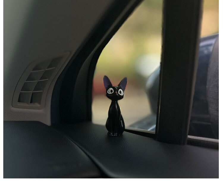 Cute Anime Car Dashboard Decor – Totoro Mini Ornaments