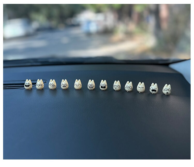 Cute Anime Car Dashboard Decor – Totoro Mini Ornaments