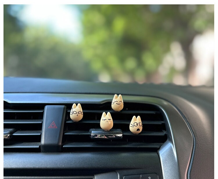 Cute Anime Car Dashboard Decor – Totoro Mini Ornaments