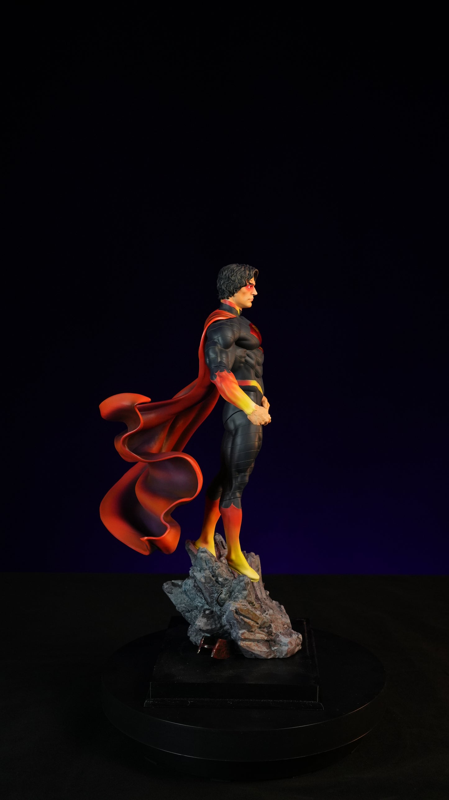 Absolute Superman Figure – Premium Collectible Statue for Desk, Shelf & Display