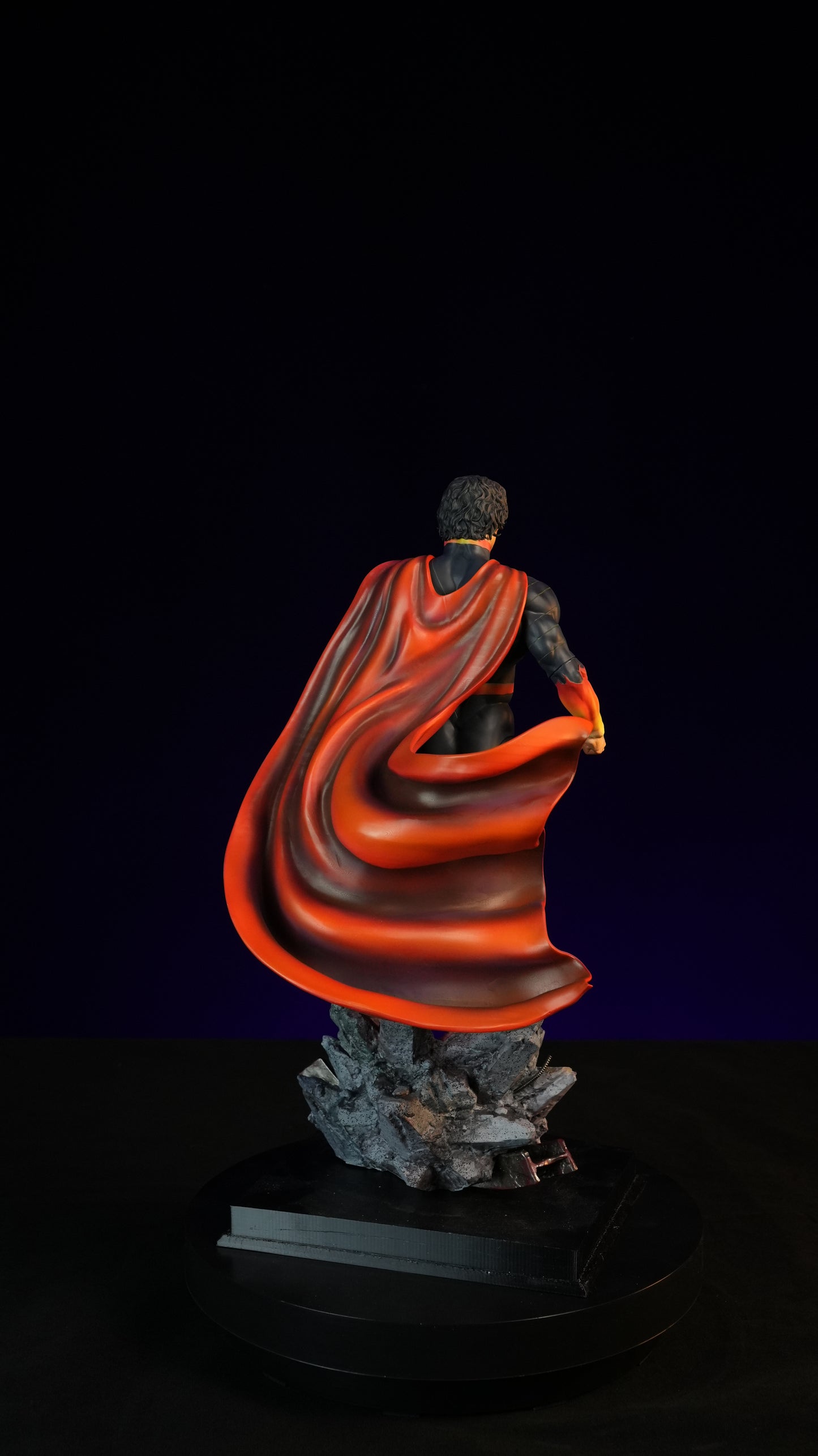 Absolute Superman Figure – Premium Collectible Statue for Desk, Shelf & Display