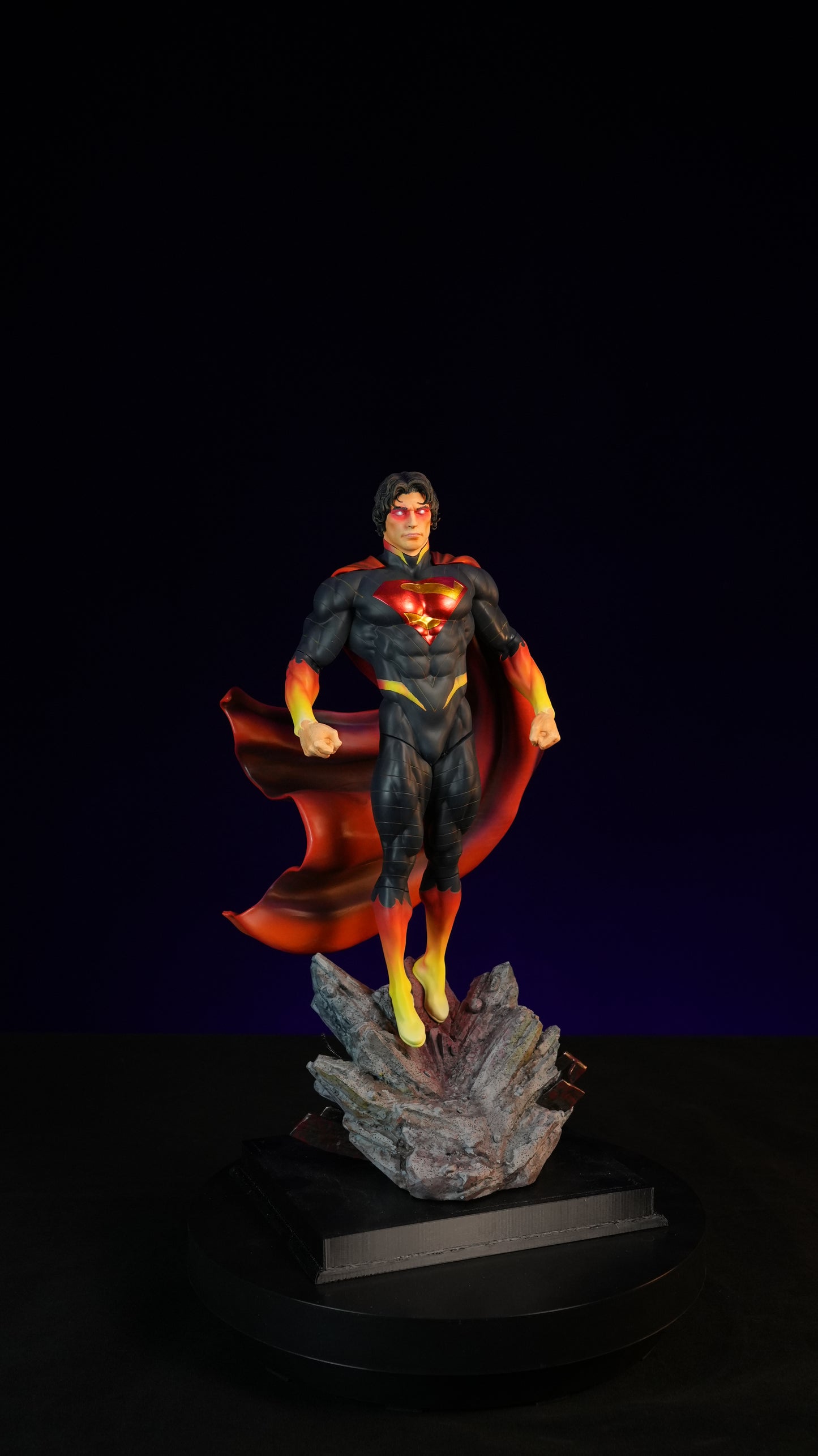 Absolute Superman Figure – Premium Collectible Statue for Desk, Shelf & Display
