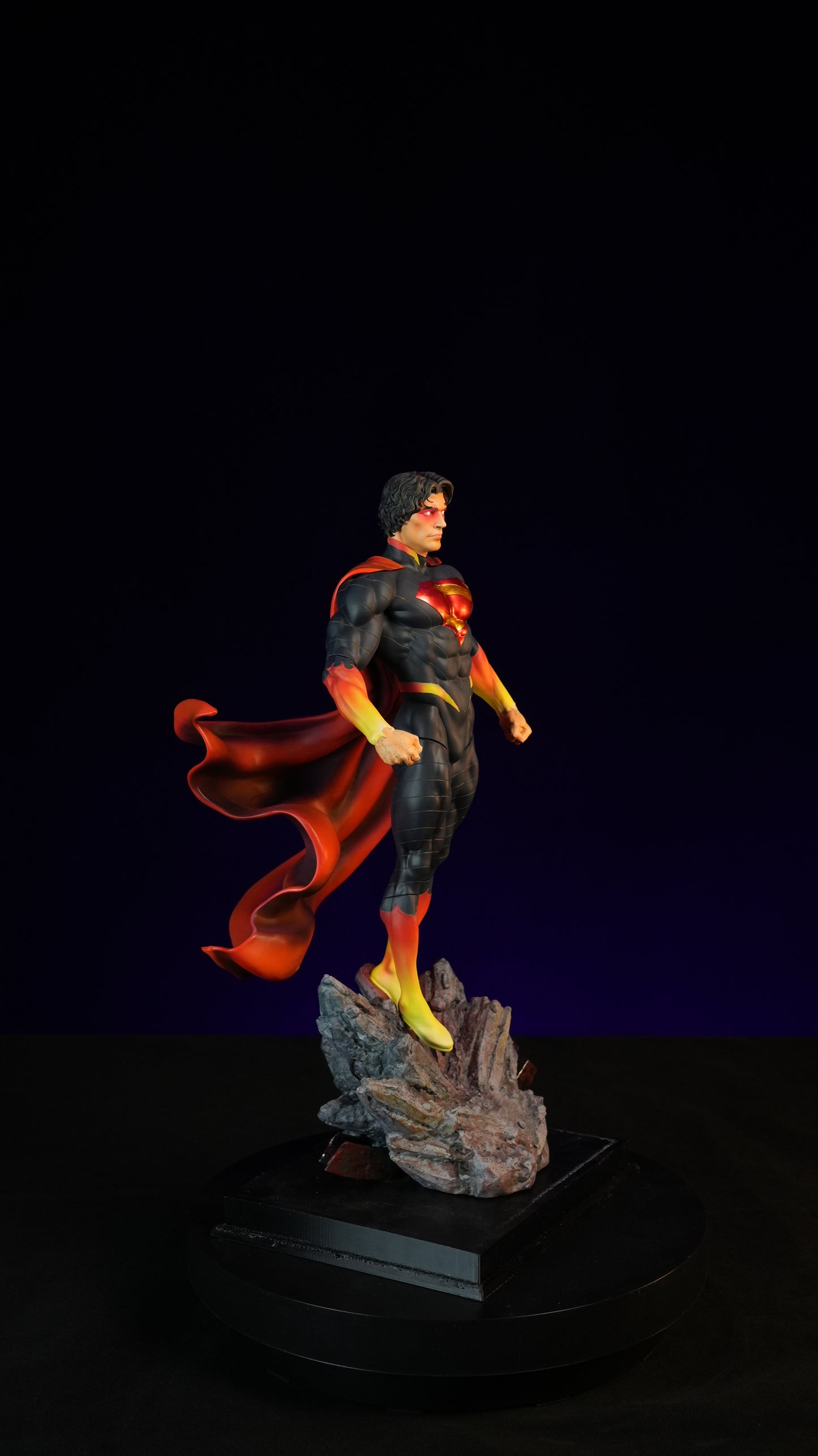 Absolute Superman Figure – Premium Collectible Statue for Desk, Shelf & Display