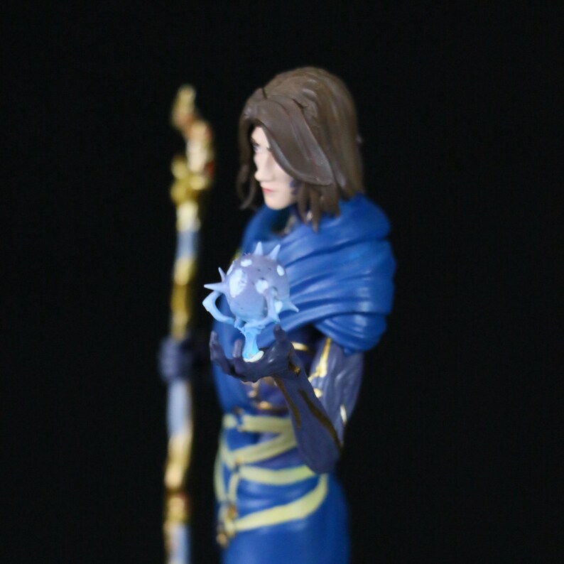 Arcane-Inspired Collectible Figures – Handcrafted 3D Printed Display Statues