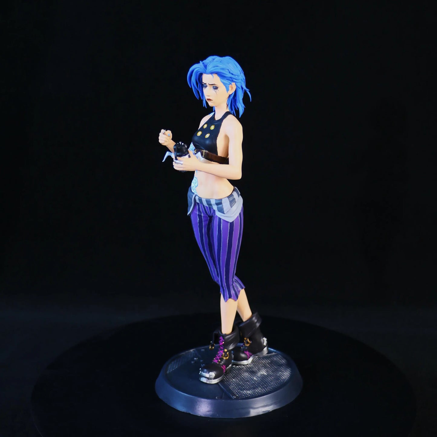 Arcane Jinx Figurine – Handcrafted 3D Printed Statue | League of Legends Character Sculpture