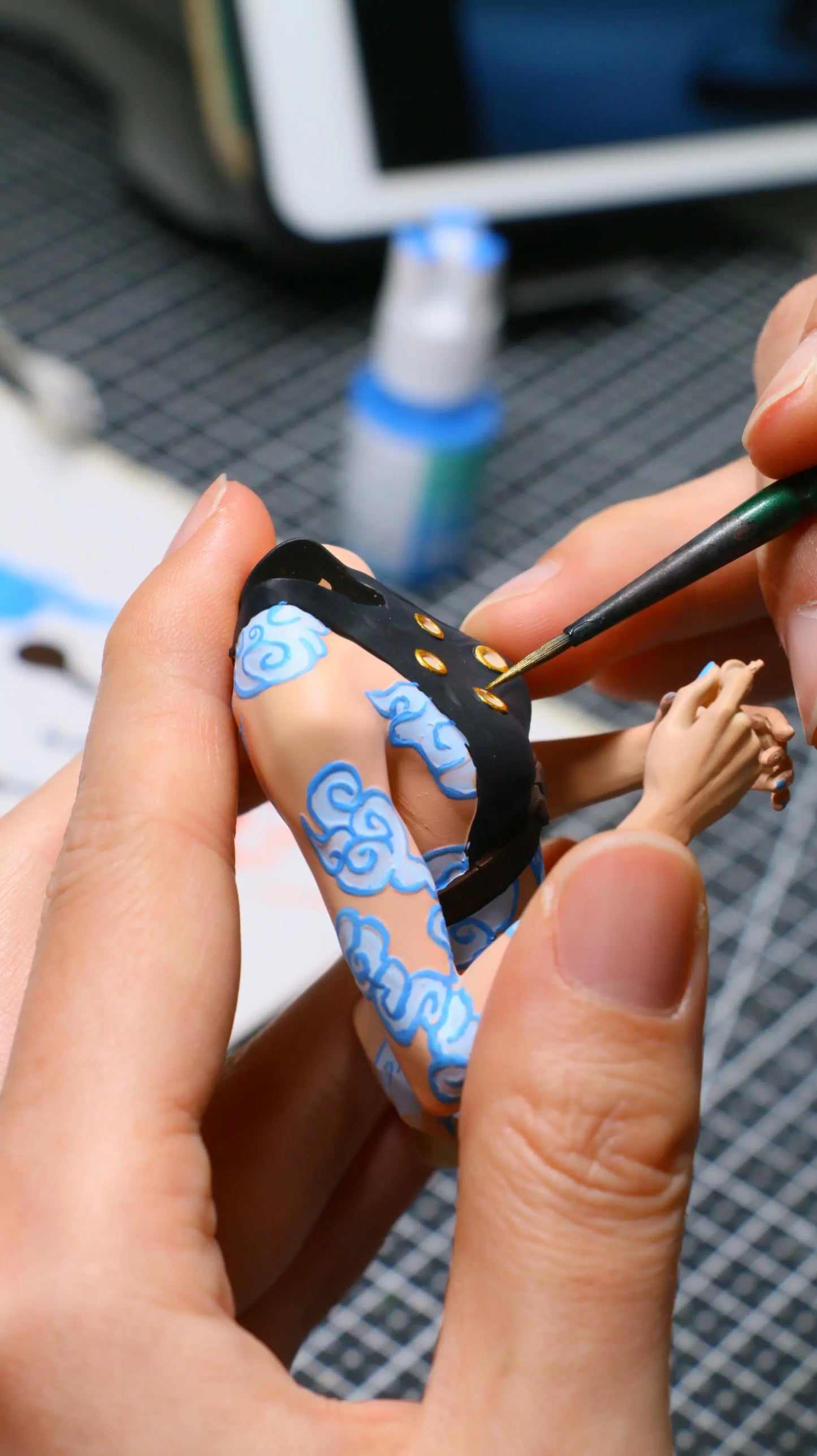 Arcane Jinx Figurine – Handcrafted 3D Printed Statue | League of Legends Character Sculpture
