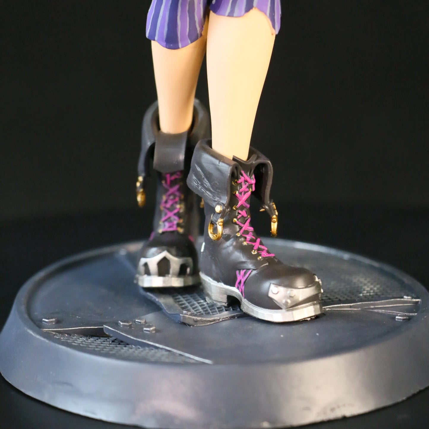 Arcane Jinx Figurine – Handcrafted 3D Printed Statue | League of Legends Character Sculpture