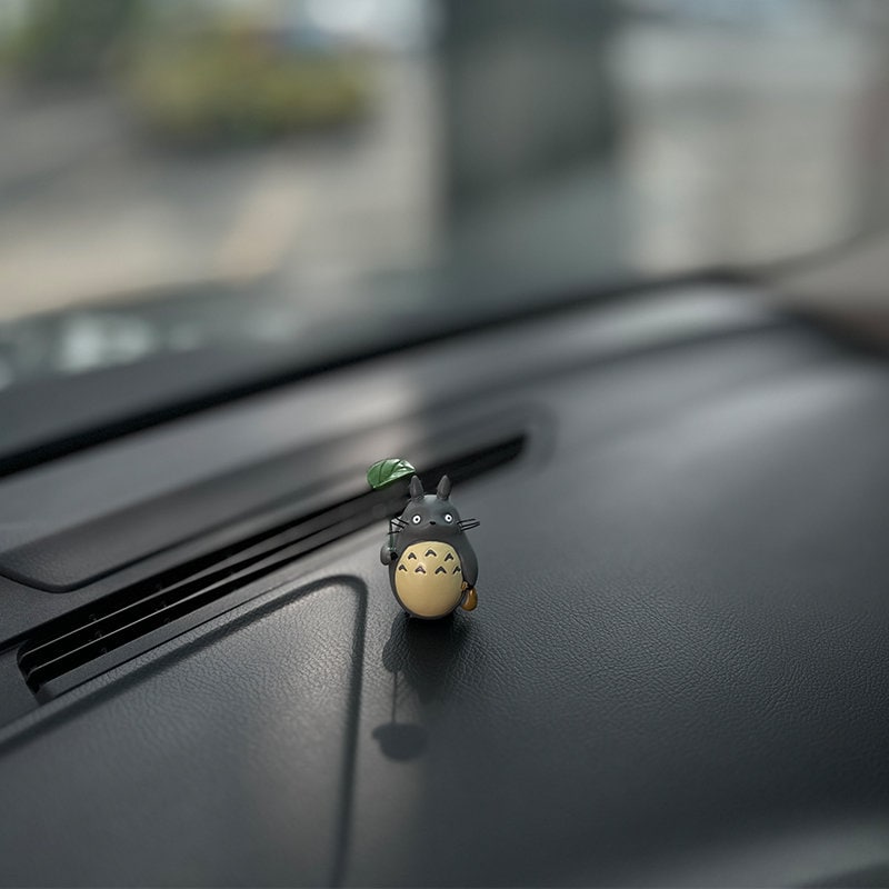 Mini Anime Figurine Car Dashboard Decor, Standing Car Pendant Ornament, Car Interior Decoration