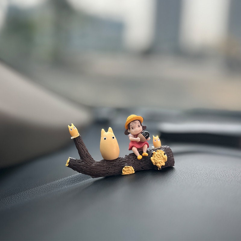 Anime Figurine Car Dashboard Decor, Standing Car Pendant Ornament, Car Interior Decoration