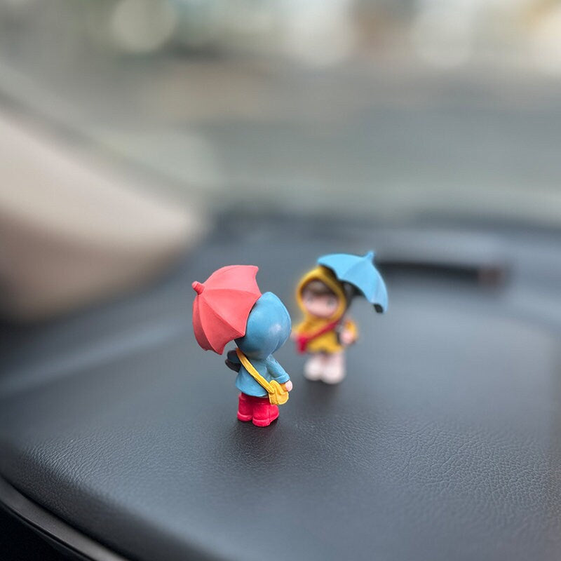 Cute Umbrella Girl Anime Figurine Car Dashboard Decor, Standing Car Pendant Ornament, Car Interior Decoration
