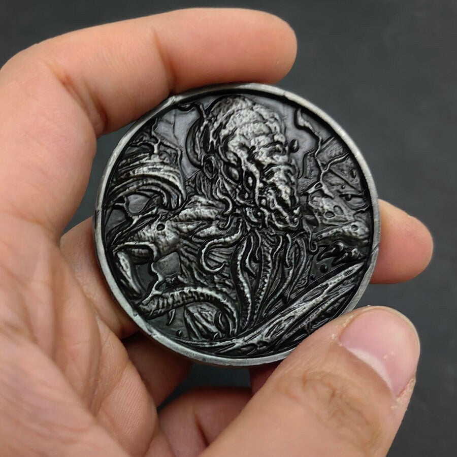 Cthulhu Coin For Collectors Lovers, Every Day Carry Decision Coin Or Challenge Coin