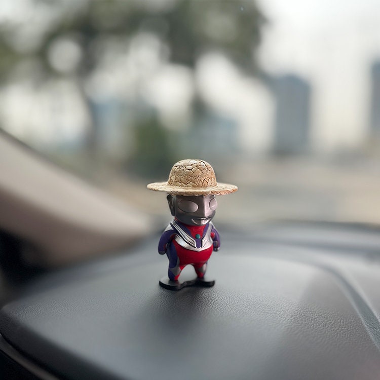 Anime Figurine Car Dashboard Decor, Standing Car Pendant Ornament, Car Interior Decoration