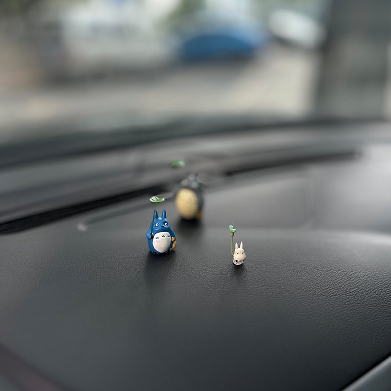Mini Anime Figurine Car Dashboard Decor, Standing Car Pendant Ornament, Car Interior Decoration