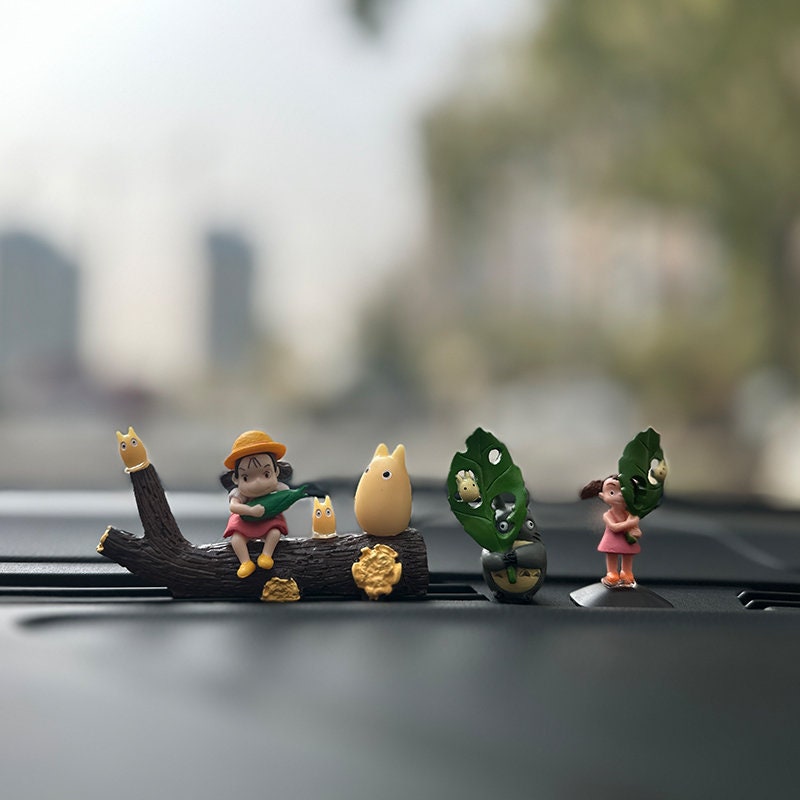Anime Figurine Car Dashboard Decor, Standing Car Pendant Ornament, Car Interior Decoration