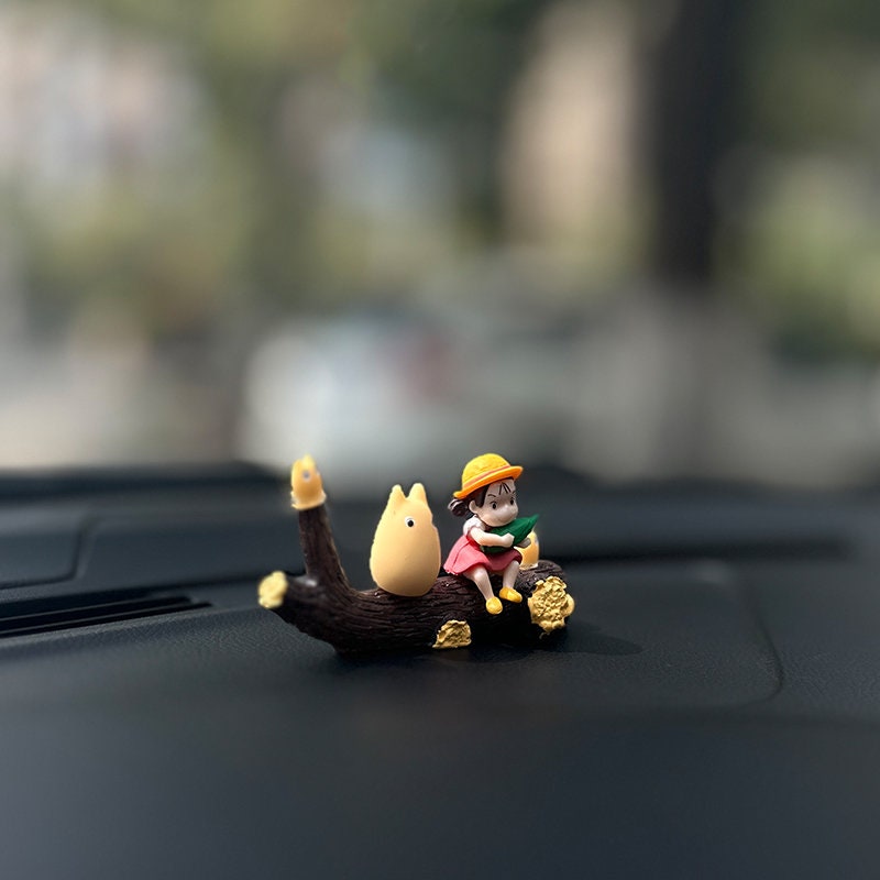 Anime Figurine Car Dashboard Decor, Standing Car Pendant Ornament, Car Interior Decoration