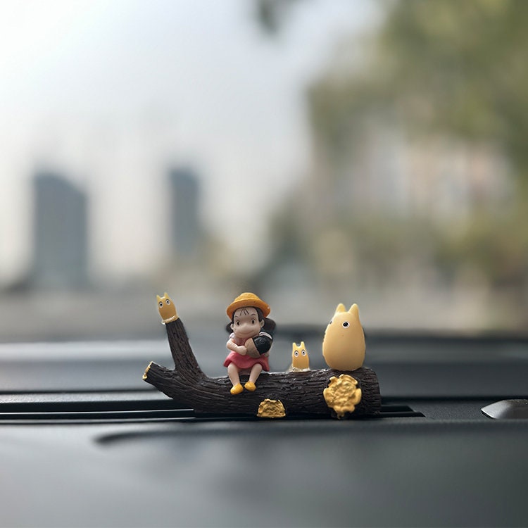 Anime Figurine Car Dashboard Decor, Standing Car Pendant Ornament, Car Interior Decoration