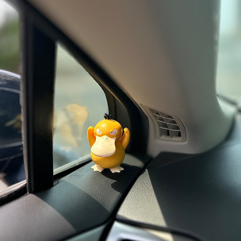 Cute Duck Anime Figurine Car Dashboard Decor, Standing Car Pendant Ornament, Car Interior Decoration
